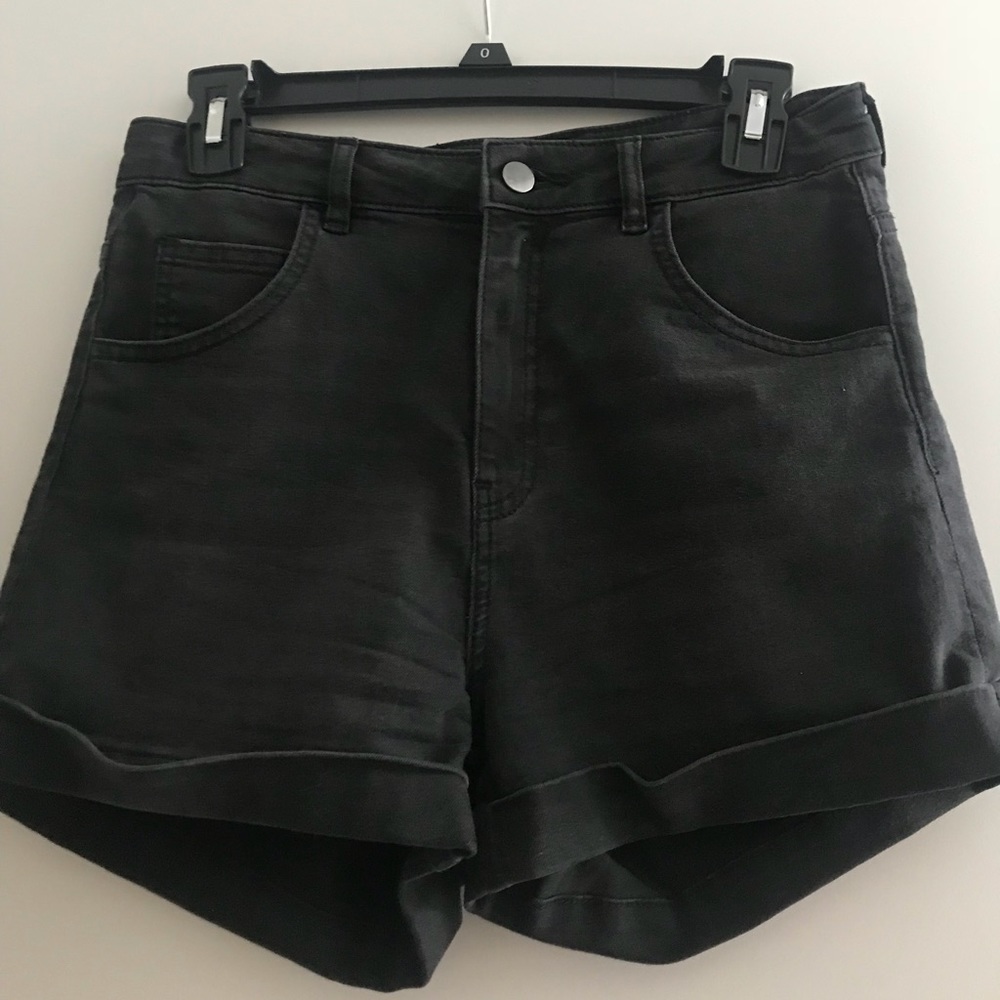 Shorts - Picture 2 of 2